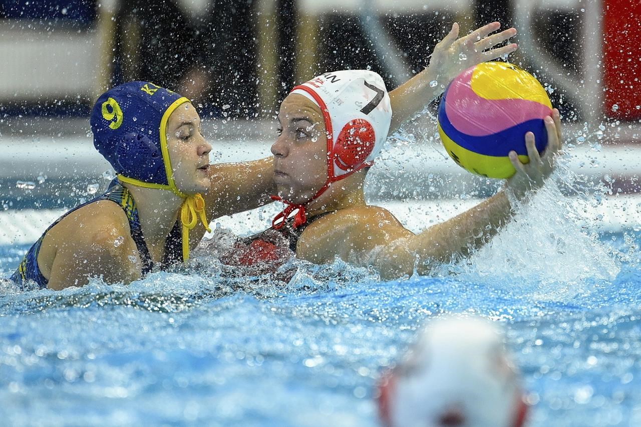 Canadian women's water polo team falls 12-8 to Italy at world