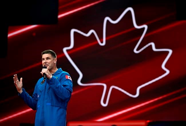 Un astronauta que se dirige a la luna dice que Canadá necesita más visionarios