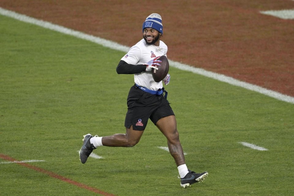 Bears agree to a 3year contract with Pro Bowl running back D'Andre