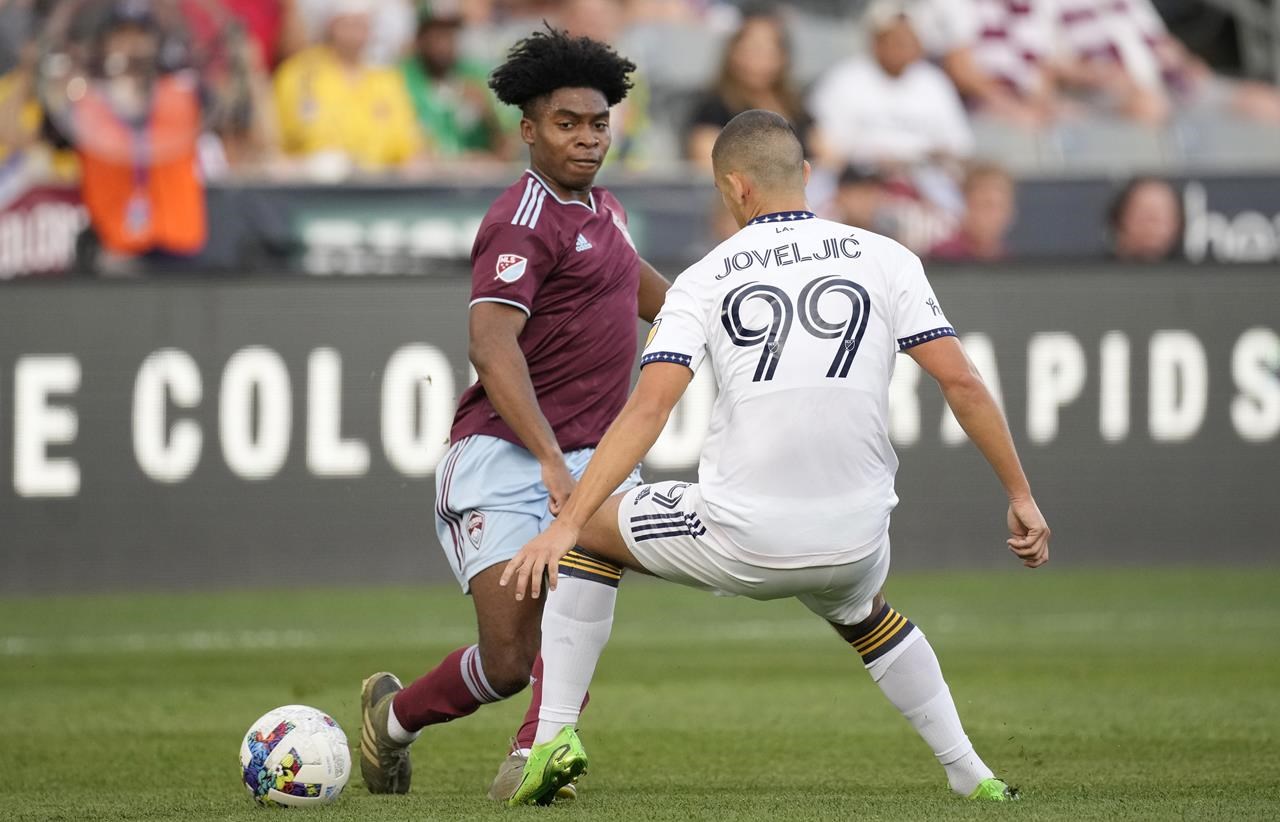 Vancouver Whitecaps acquire Canadian midfielder Ralph Priso from