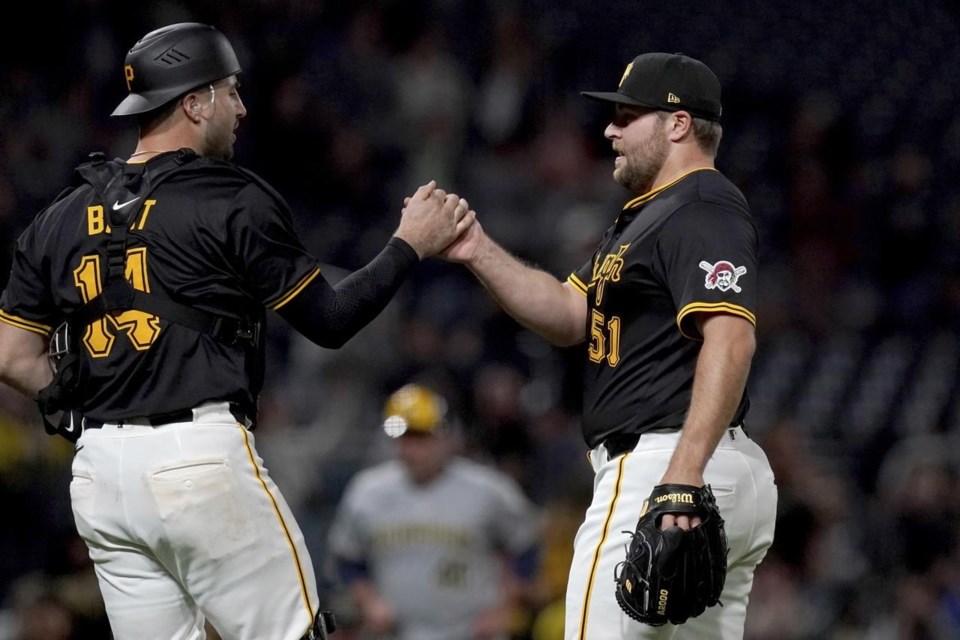 Pirates' Joey Bart enjoying new team as Giants' former top prospect returns  to San Francisco - Burnaby Now