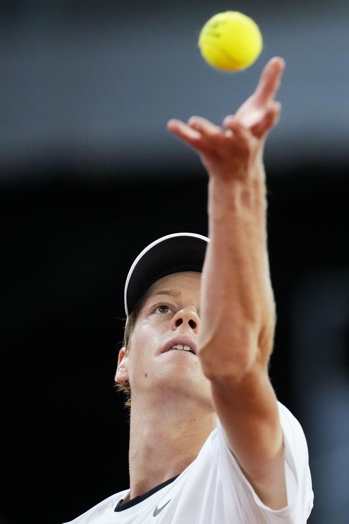 Topseeded Sinner and Swiatek advance at Madrid Open. Tsitsipas upset