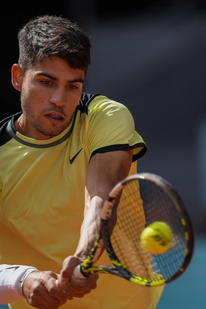 Alcaraz earns another comfortable win in Madrid. Spaniard is making