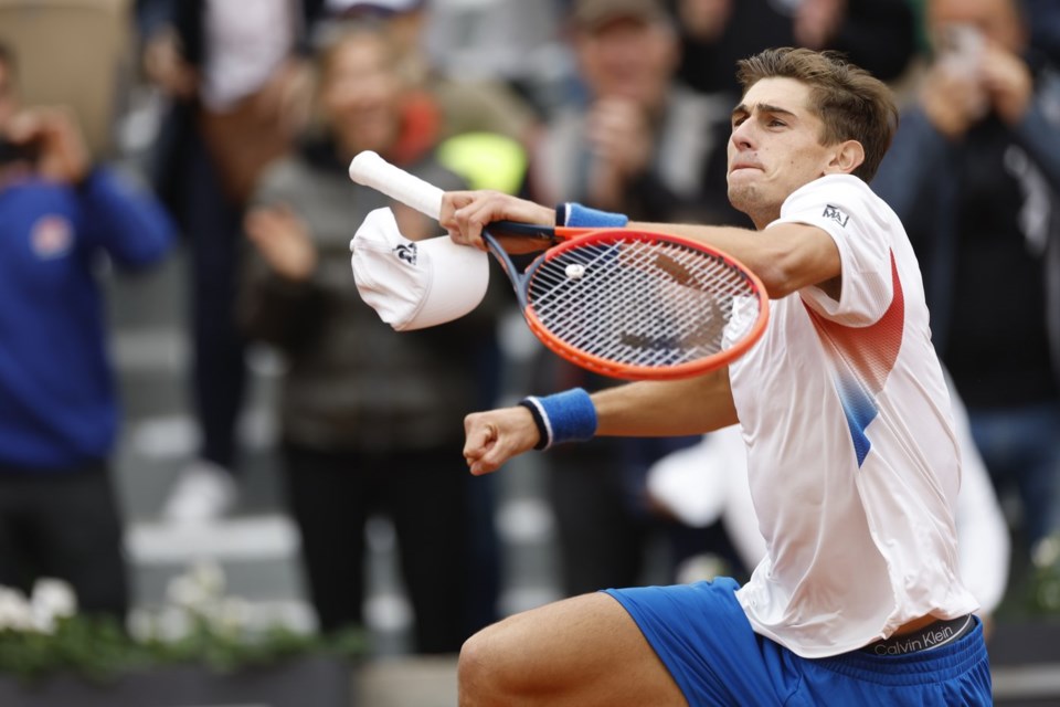 Rublev falls to Arnaldi in the French Open third round while Gauff