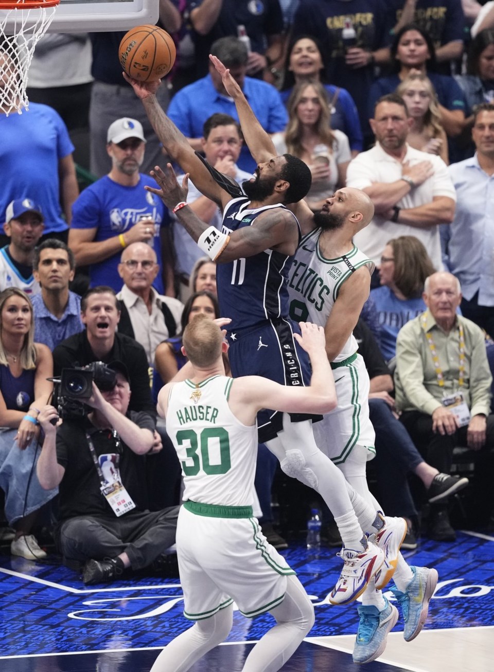 Kyrie boston clearance