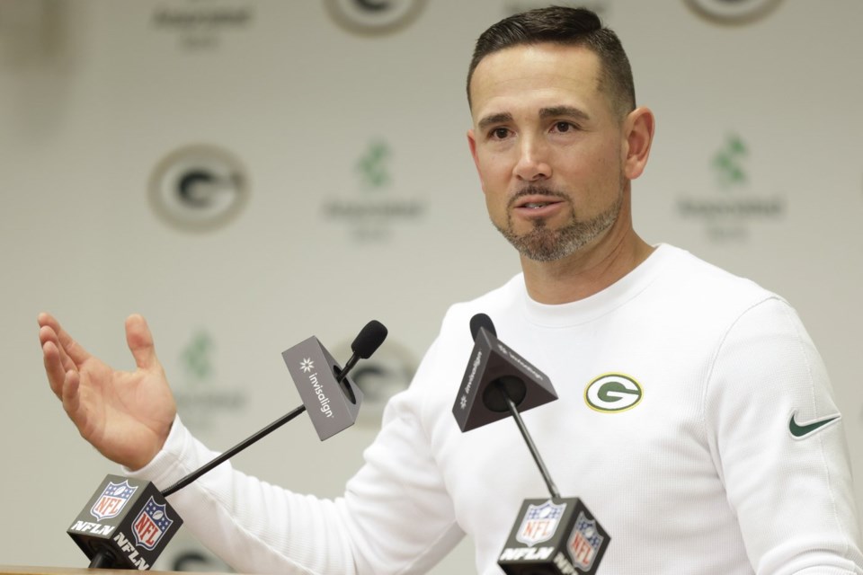 Former Jets coach Robert Saleh monitoring Packers' offense and helping out  good friend Matt LaFleur - Thompson Citizen and Nickel Belt News