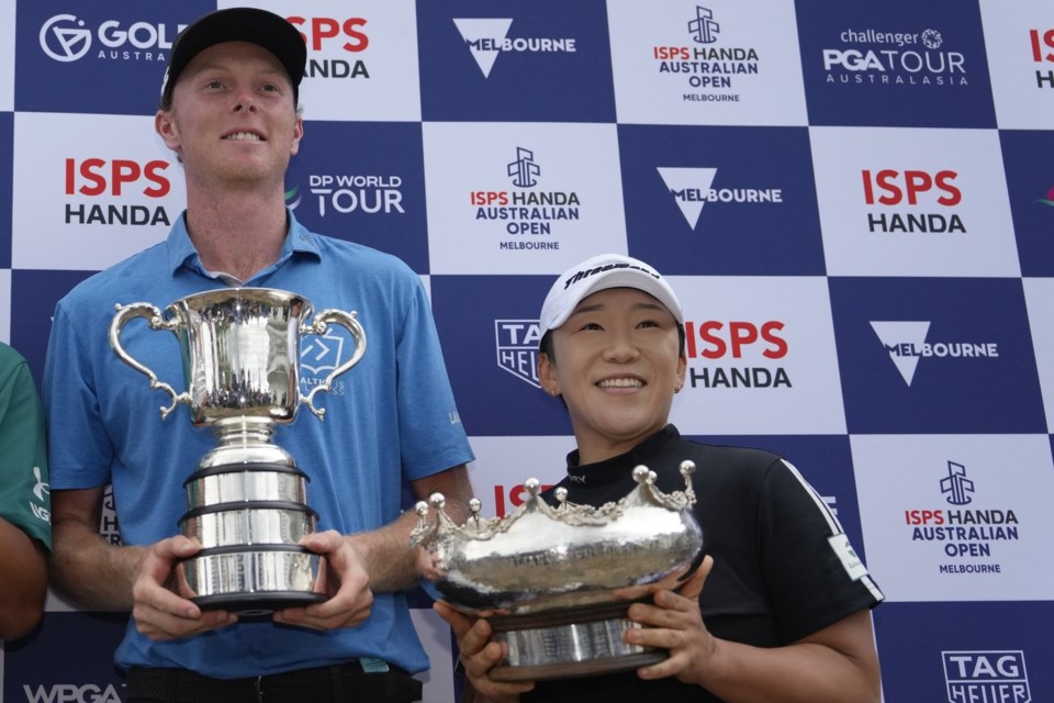 Ryggs Johnston wins Australian Open for first title. Jiyai Shin wins