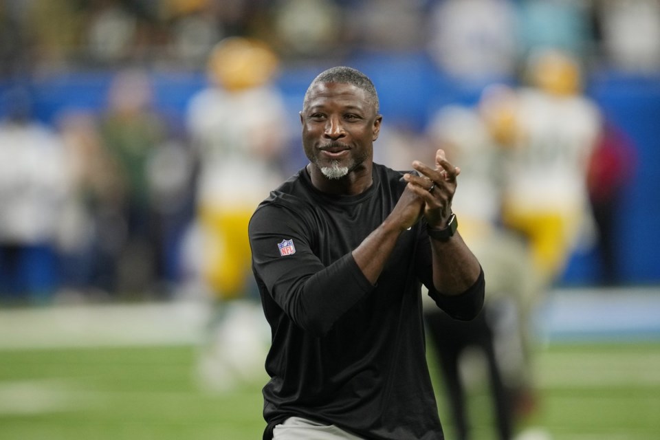Jets interview Lions DC Aaron Glenn for their coach vacancy and Rams exec Ray Farmer for the GM job - St. Albert News