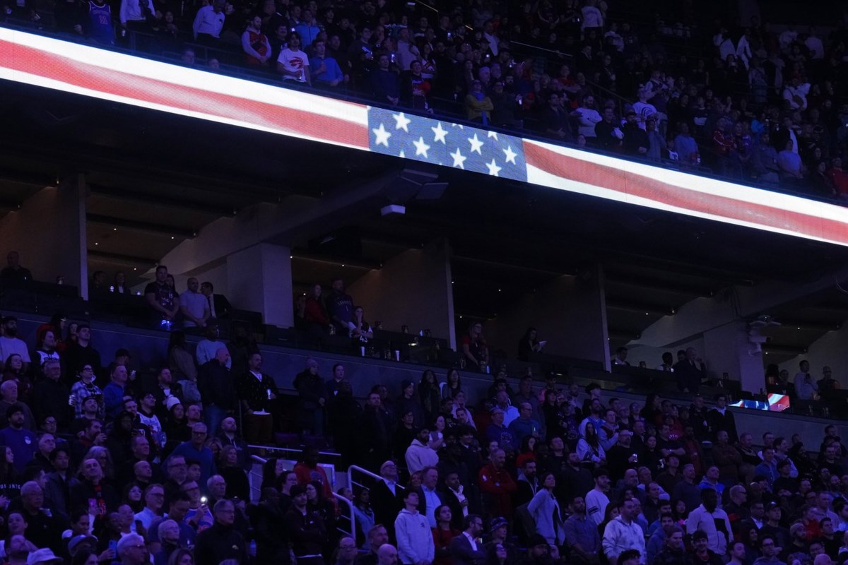 Booing of U.S. anthem continues at Canadian sporting events despite tariff pause