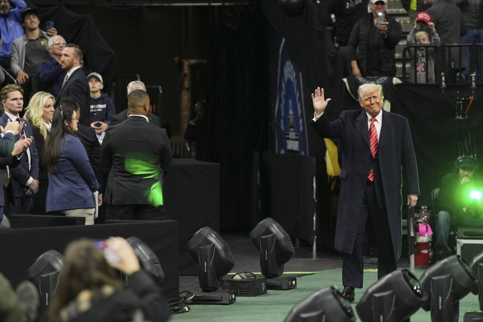 Trump makes NCAA men
