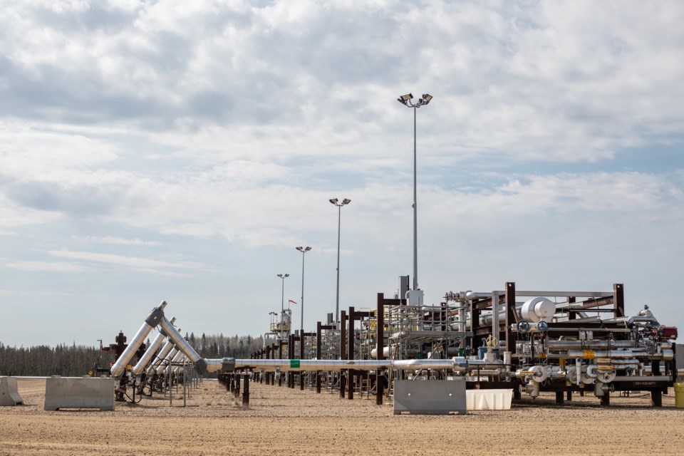 Cenovus Energy reports $859M Q1 profit, raises quarterly dividend