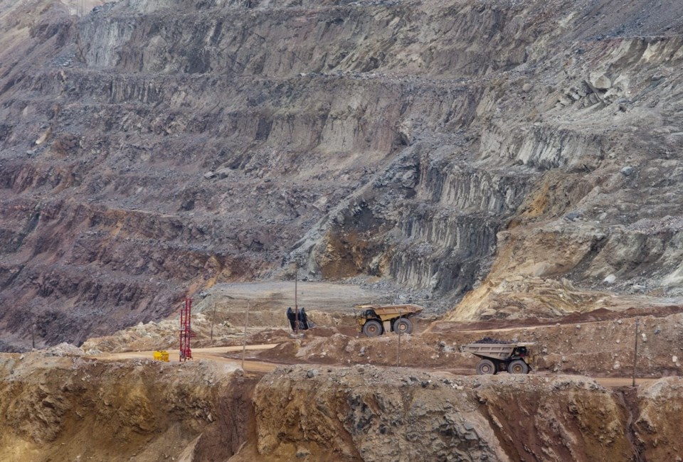 Environment Canada lays 200 Fisheries Act charges against ArcelorMittal