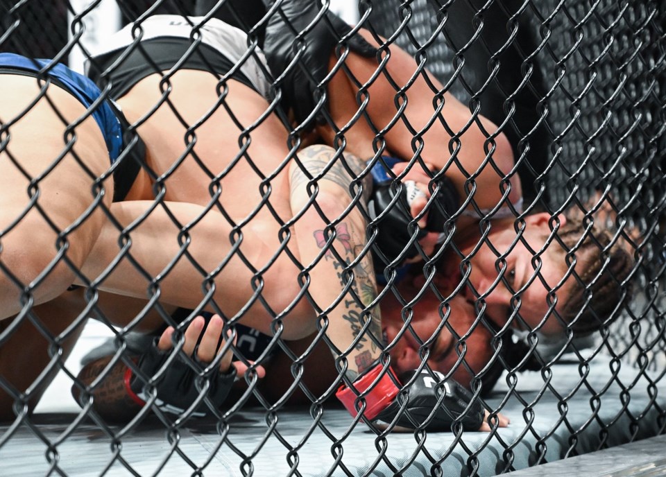 Della Maddalena beats Belal Muhammad for welterweight title at UFC 315 in Montreal