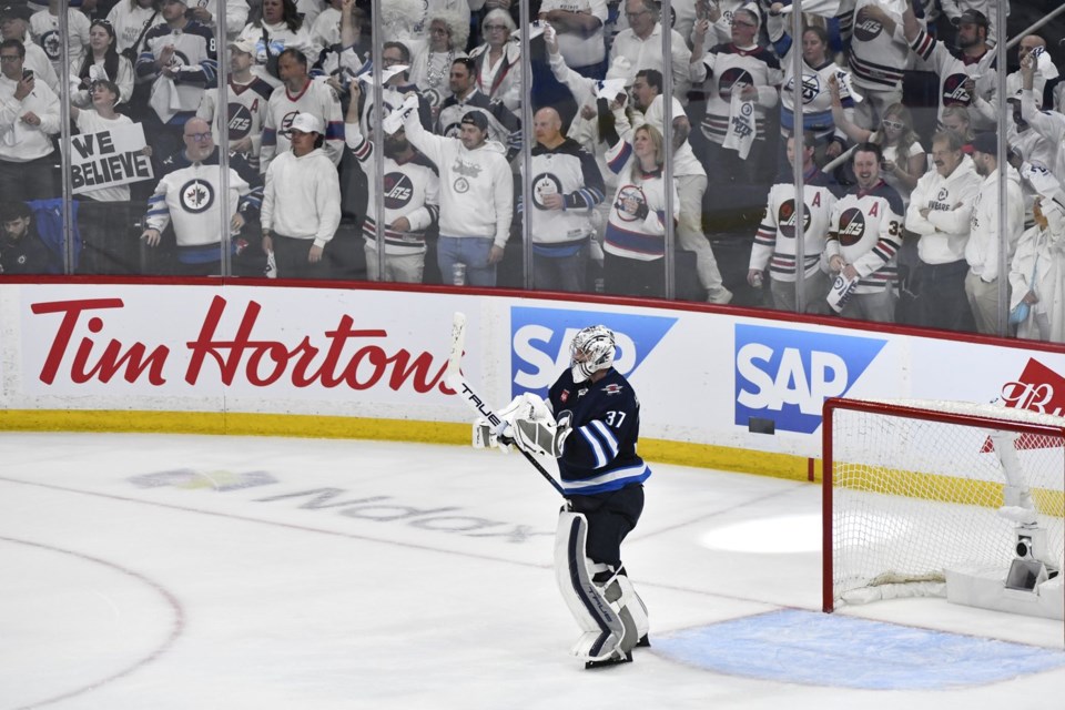 Hellebuyck gets run support, posts shutout in must-win Game 5 for Jets
