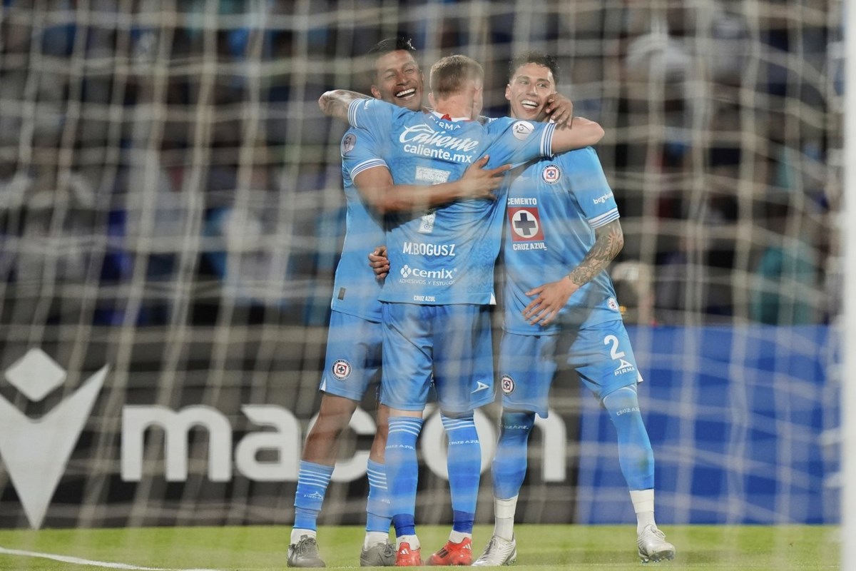 Cruz Azul whips Vancouver Whitecaps 5-0 to win CONCACAF Champions Cup