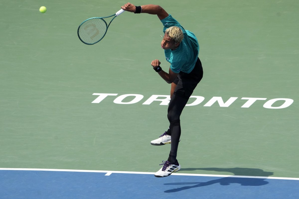 Canada's Diallo advances at NBO Toronto, Galarneau falls in three sets