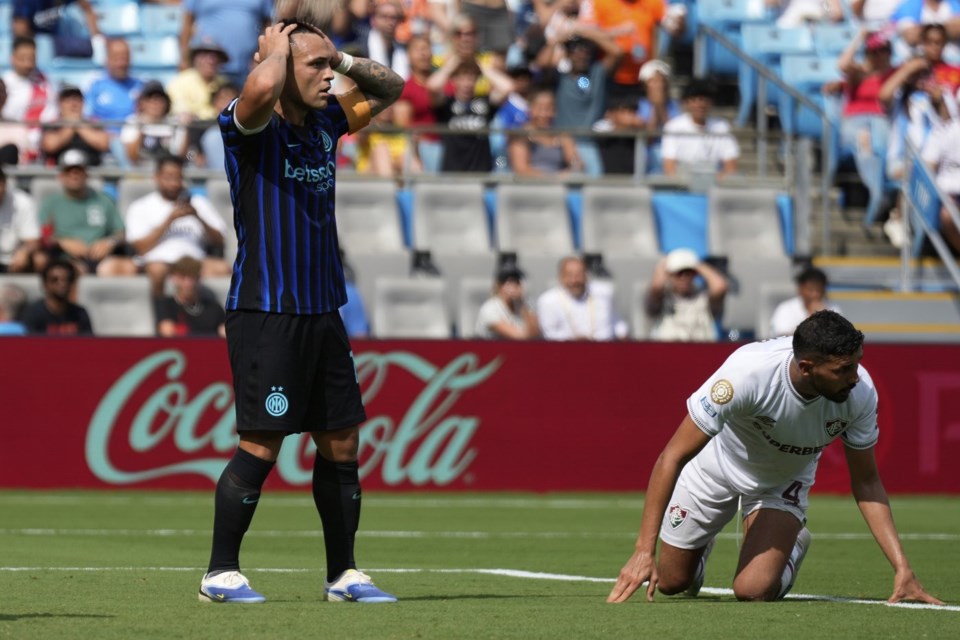 a341a39de00495d42317decfff4dba5e02f628fbeffd6ba6f71a536b7cc7706d
