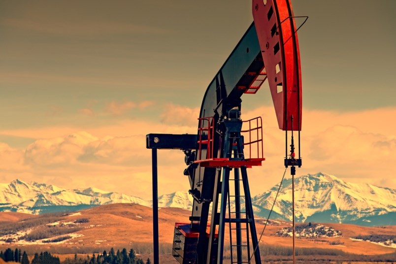 oil-pump-doranjclark-istock