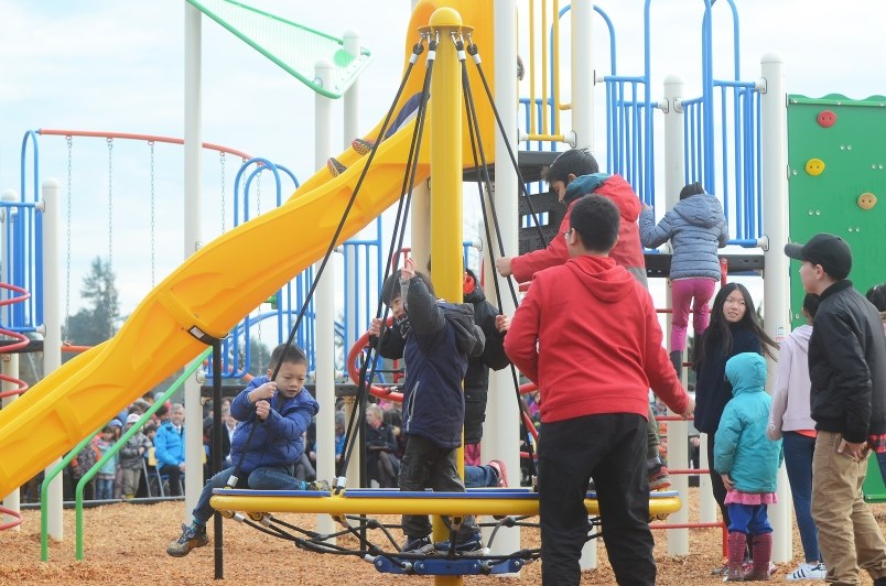 suncrest-elementary-playground