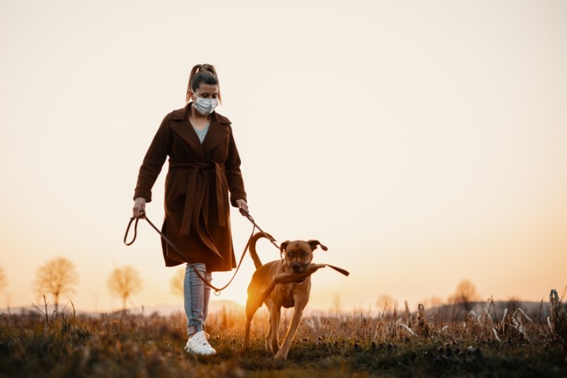 walking-covid-manuel-tauber-romieri-getty-jpg