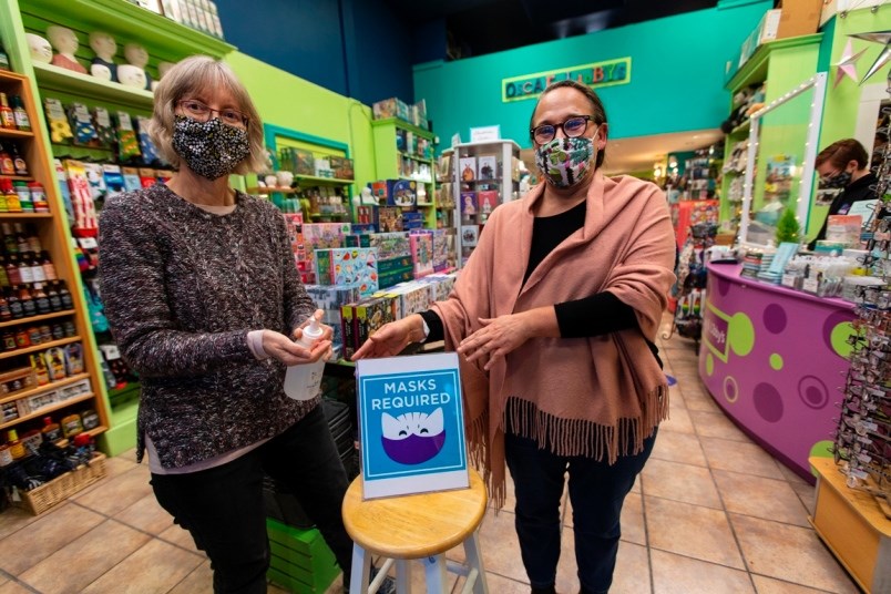 oscar-and-libby-s-masks-nov-20-2020