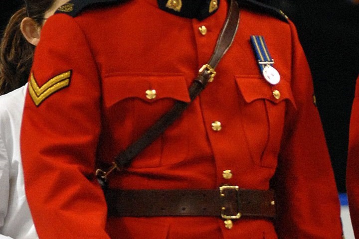 rcmp-red-serge