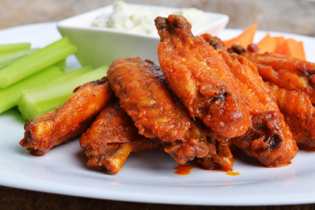 National Chicken Wing Day 'a big deal' for local restaurant Barrie News