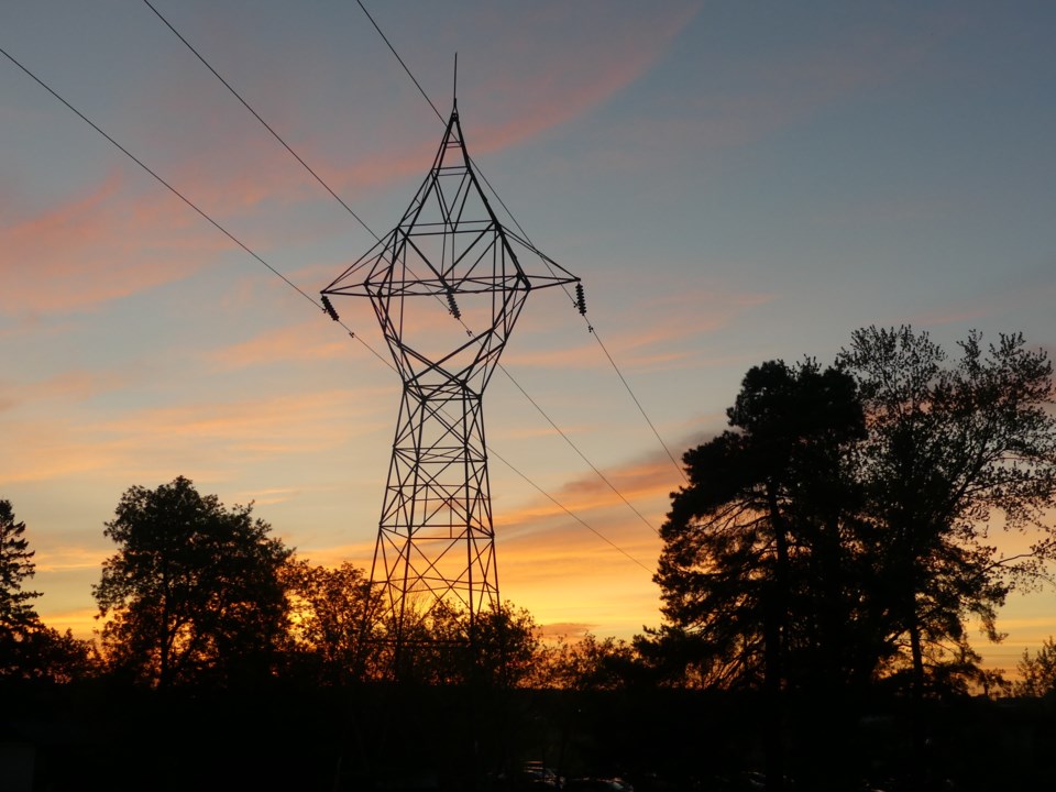 USED05-22-2018-sunset wires