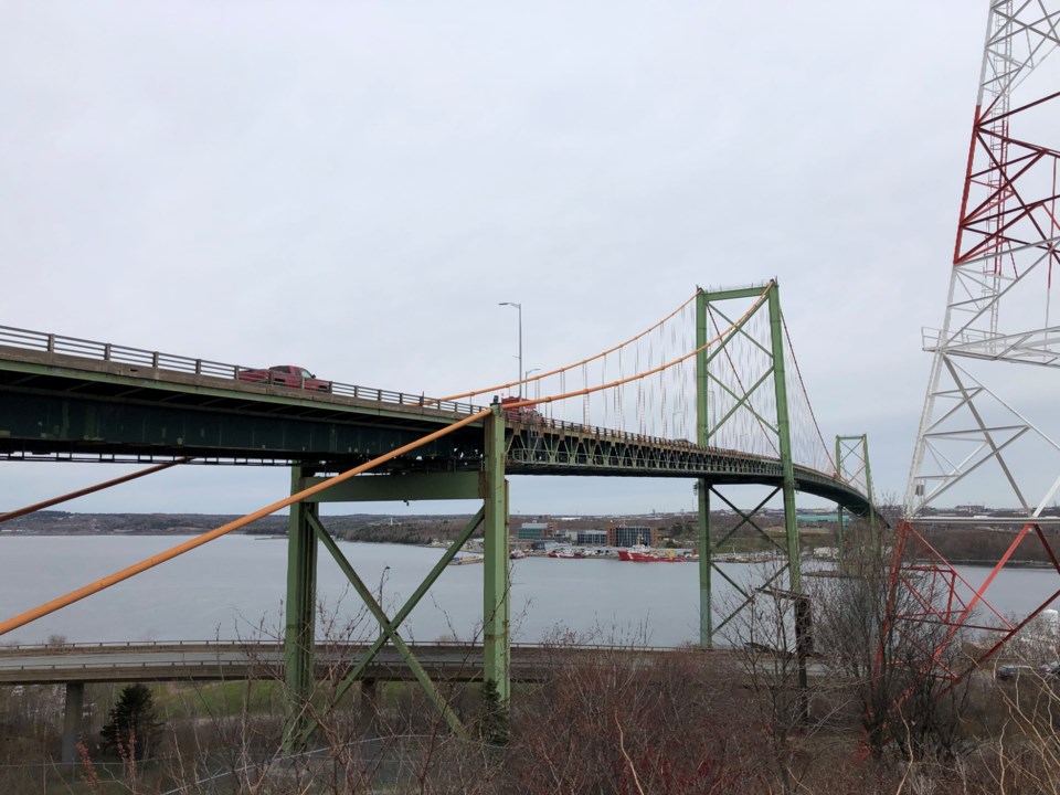 USED 050222 - IMG_0371