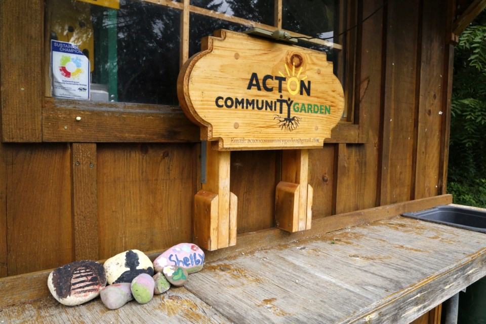 USED20230911actoncommunitygardenmt