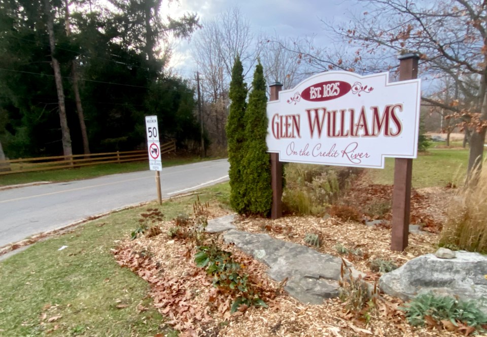 USED 20231113glenwilliamssign