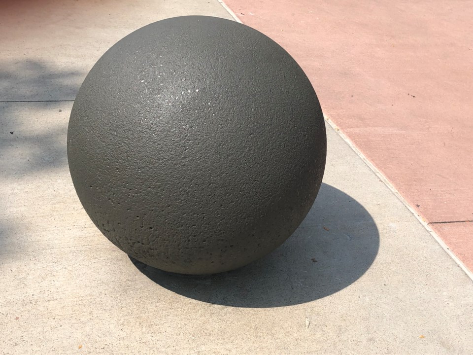 USED 2021-09-14 concrete ball