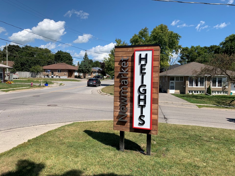 USED 2019 08 29 Newmarket Heights sign DK