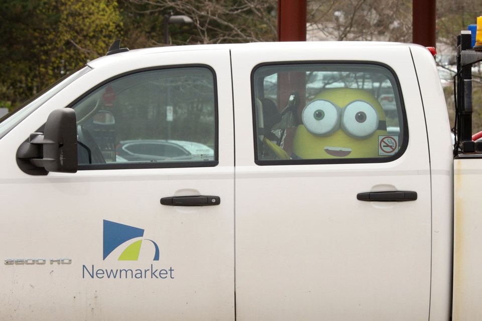 USED 2021 05 03 minion in town truck