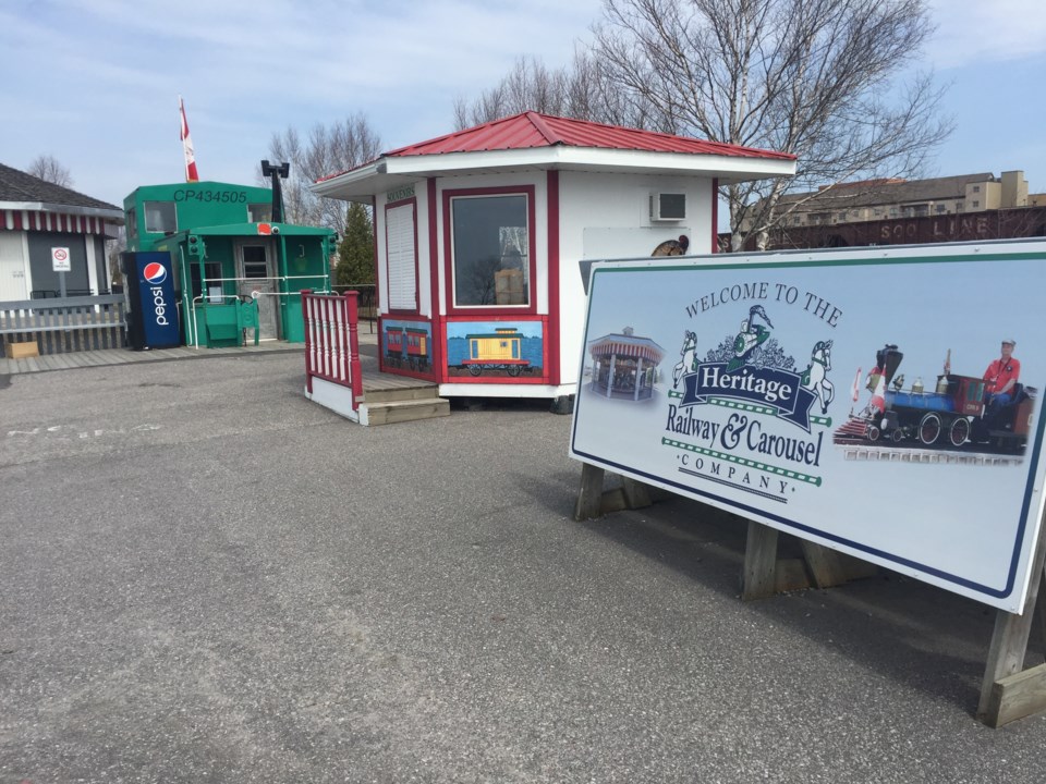 USED 2018-05-03goodmorning  3 Heritage Railway sign. Photo by Brenda Turl for Baytoday.