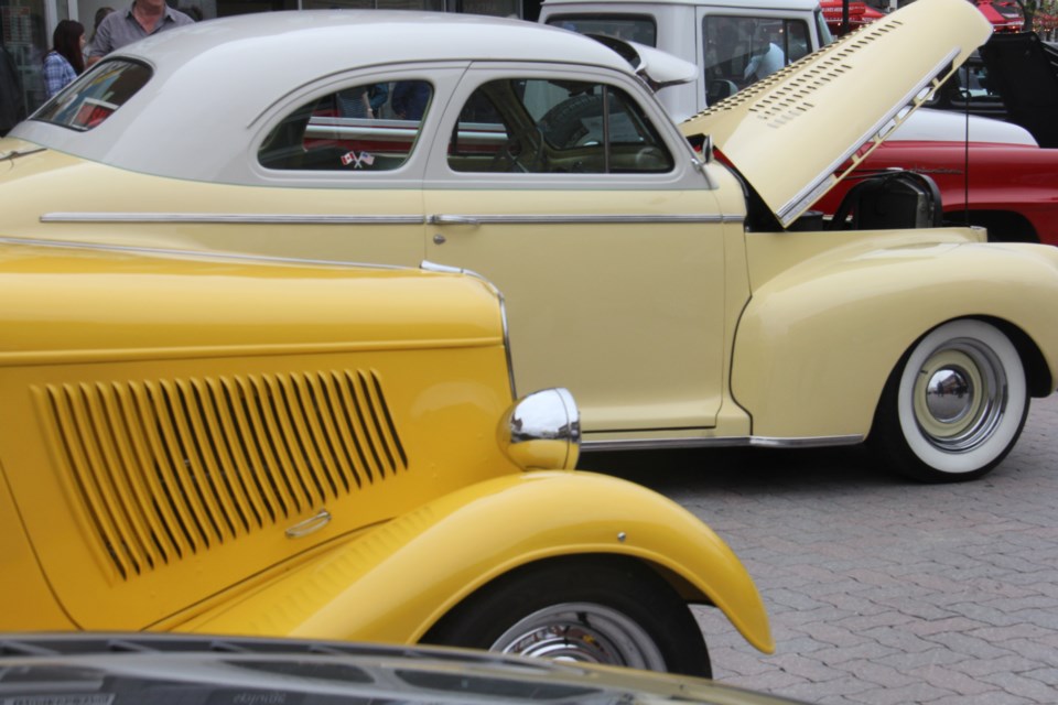 USED 2018-06-28goodmorning   7  Old time cars on display. Photo by Brenda Turl for BayToday.