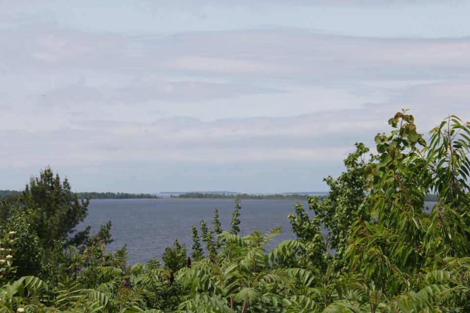 USED 2018-06-28goodmorning   9 View of Lake Nipissing from the Callander lookout. Photo by Brenda Turl for BayToday.