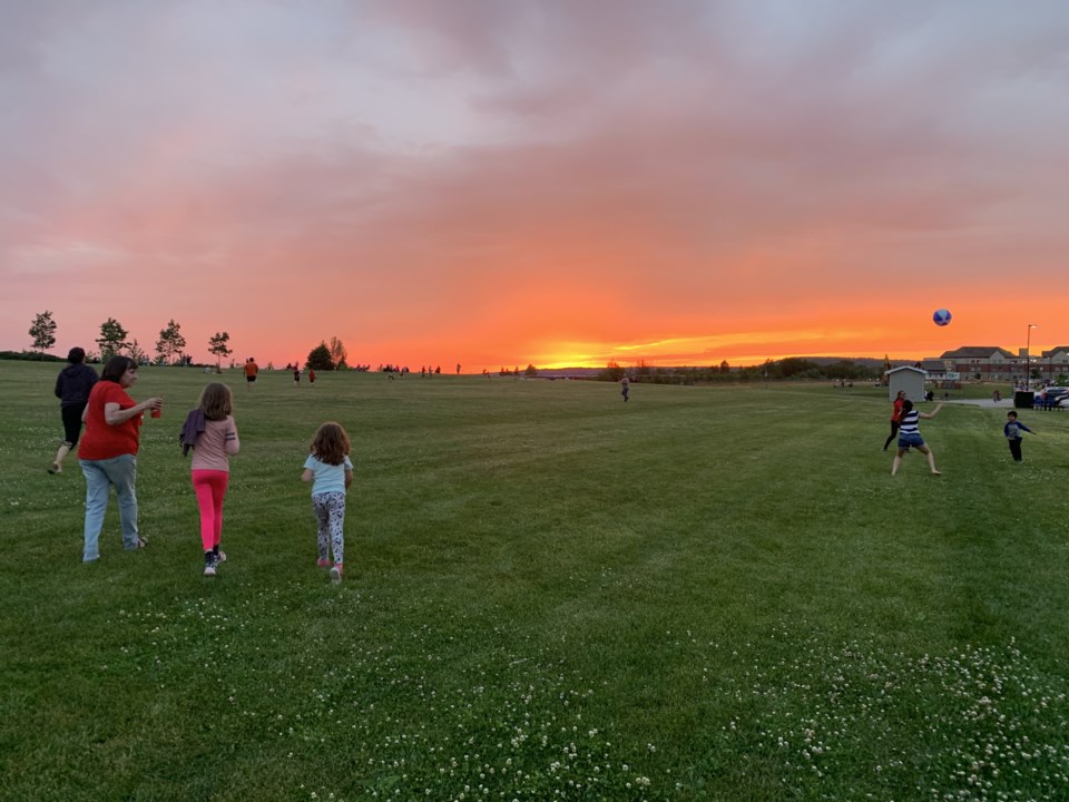 USED 2019-07-04goodmorningNorthBaybct  5 Another beautiful sunset. Photo by Brenda Turl for BayToday.