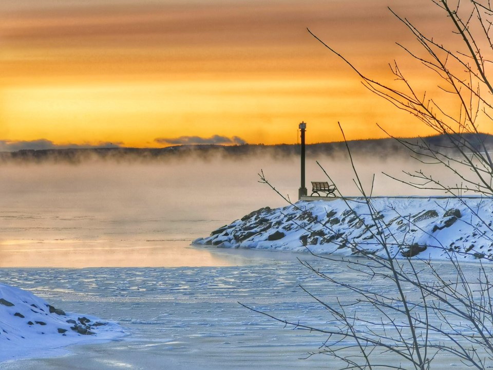 USED 2021-12-14goodmorningnorthbaybct  1 Freeze up. Lake Temiskaming. Temiskaming Shores. Courtesy of Anna Sawicki.