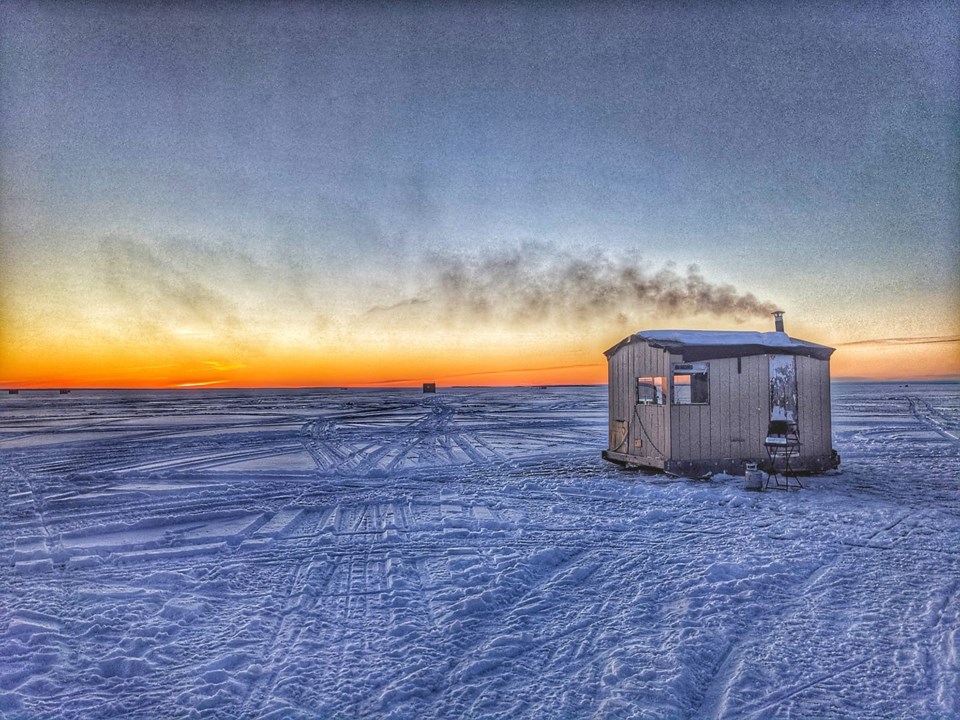 USED 2021-3-1goodmorningnorthbaybct  3 Ice fishing huts. North Bay. Courtesy of Rob Beaudry.