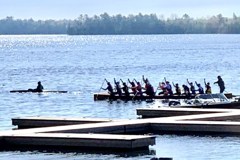 USED 2023-05-23goodmorningnorthbaybct-5-practising-war-canoes-trout-lake-north-bay-linda-mccarthy