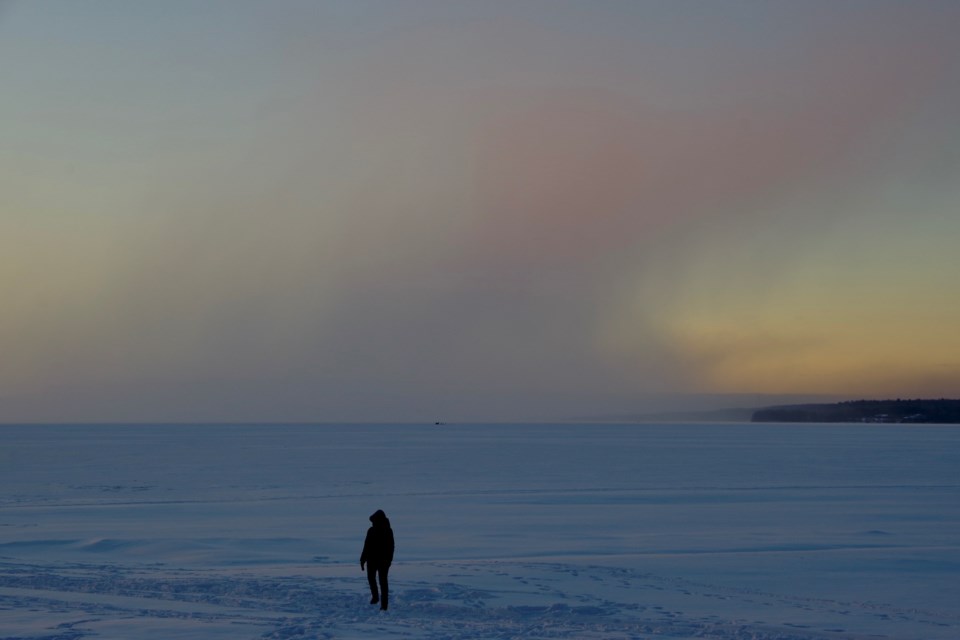 USED 2023-1-31goodmorningnorthbaybct-5-walking-on-the-lake-at-sunset-north-bay-courtesy-of-keith-campbell