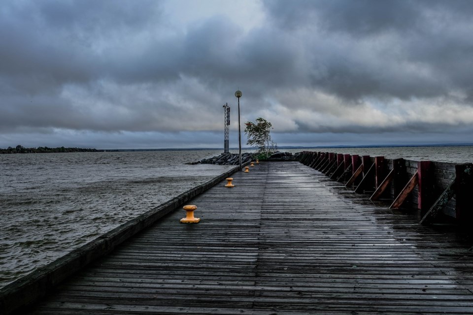 USED 2023-10-24goodmorningnorthbaybct-4-government-dock-on-a-grey-day-north-bay-arif-majeed
