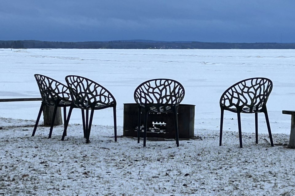 USED2024-1-16goodmorningnorthbaybct-1-chairs-on-the-beach-north-bay-brenda-turl