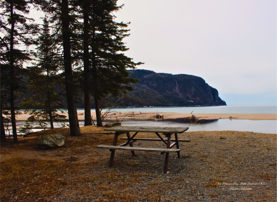 USED 20240314-old-woman-bay-lake-superior-on-kaylan-kohvakko-0372