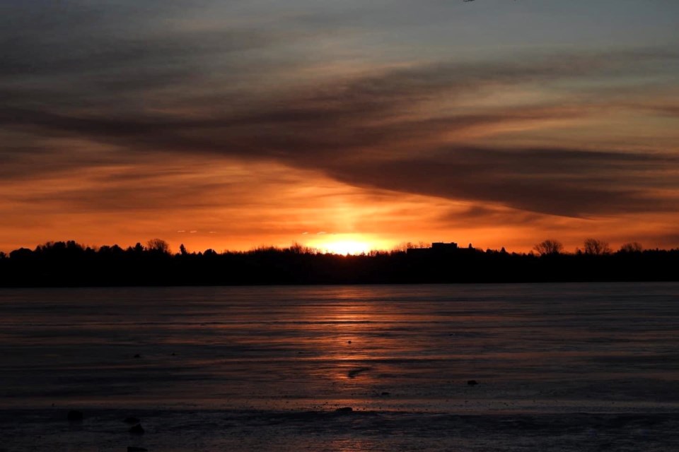 USED 130324_louise-gaudet-ramsey-lake-sunrise