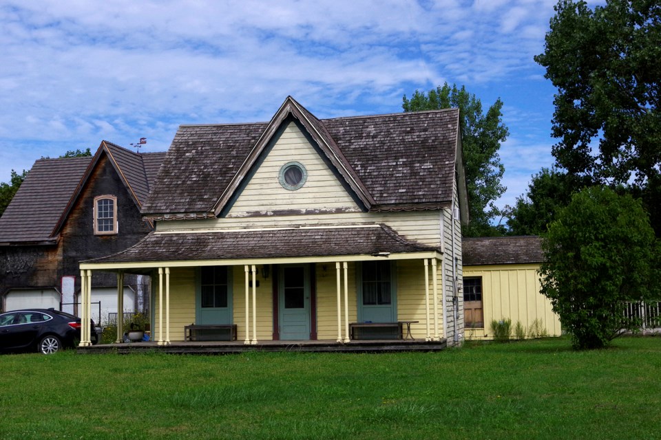 The Camp House in Port Robinson