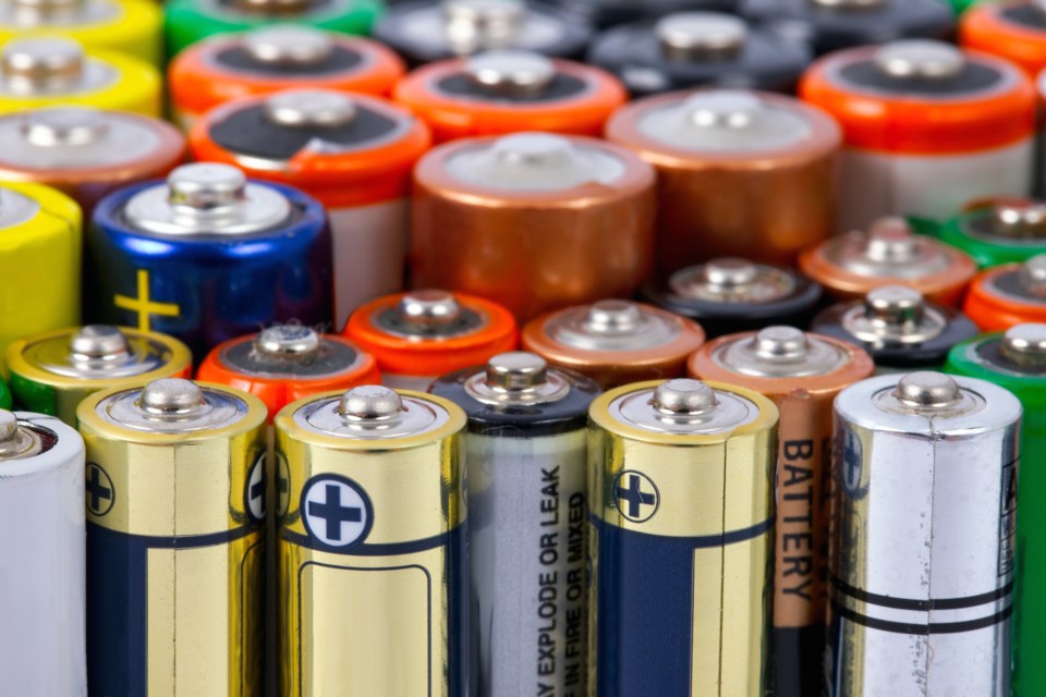 Batteries AdobeStock