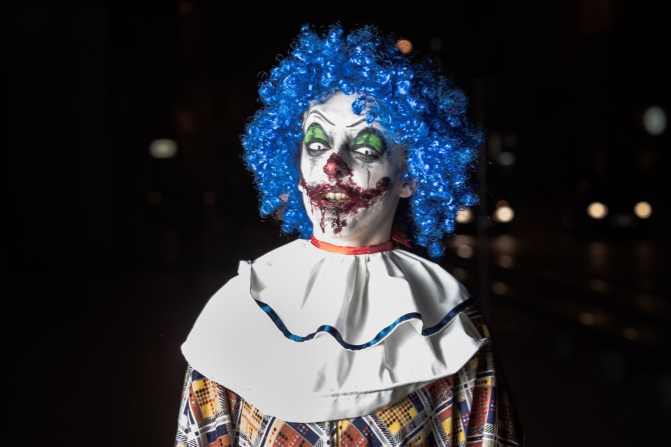 creepy clown scary