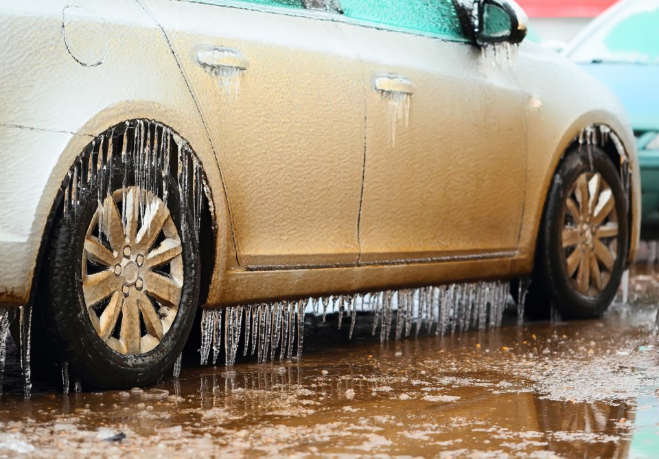 freezing rain car icicles